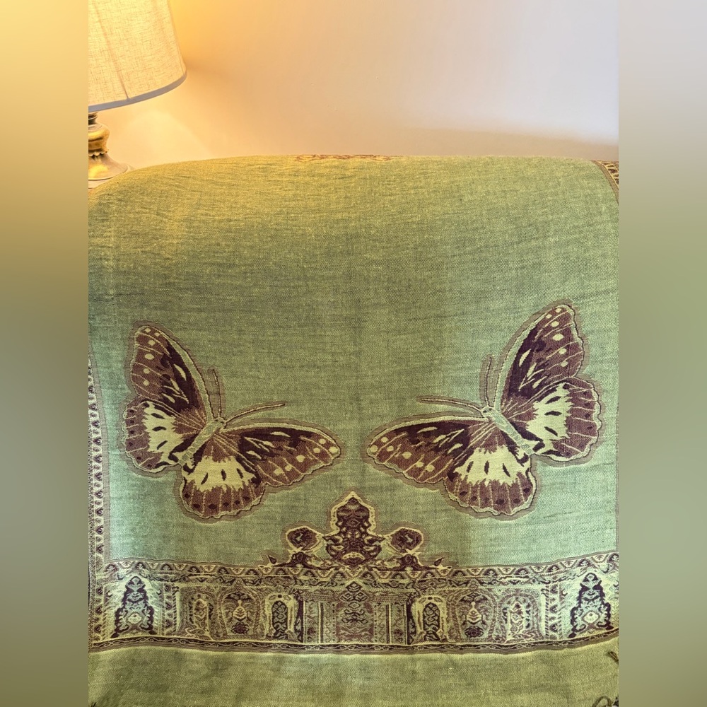 🦋Reversible Butterfly Silk-Blend Pashmina Wrap in Olive & Chocolate🦋Scarf - Picture 13 of 14